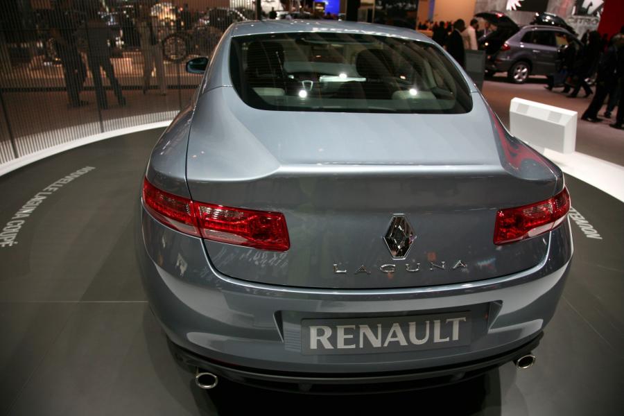  Renault Laguna Coupe 2008 года  (фото 2 из 53)